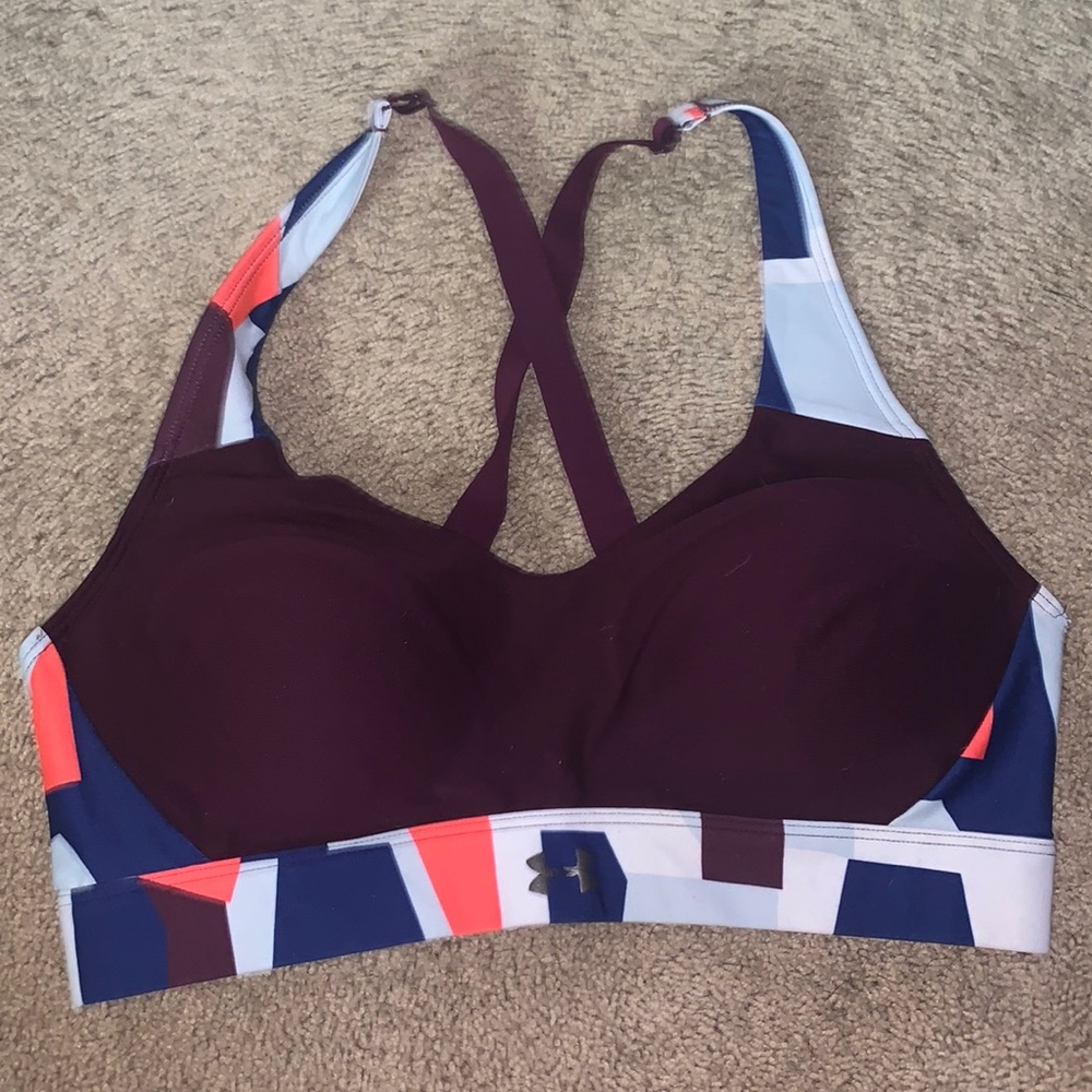 Under Armor Sports Bra size Large